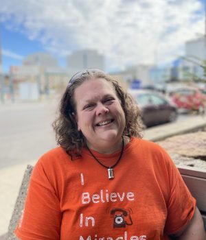 DEAEA90A-E9FF-4495-A92B-CA8DC4841747